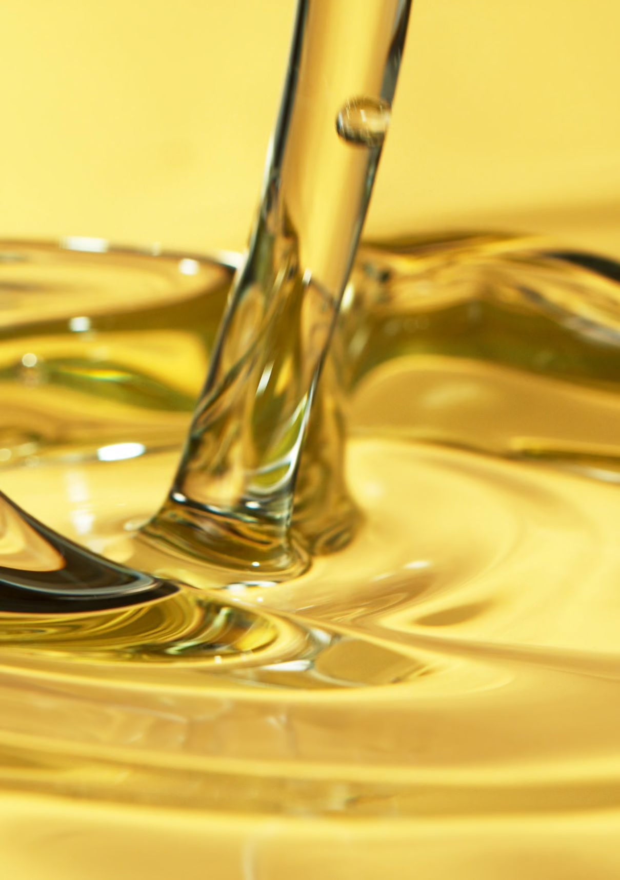 SILKENING BODY OILS
